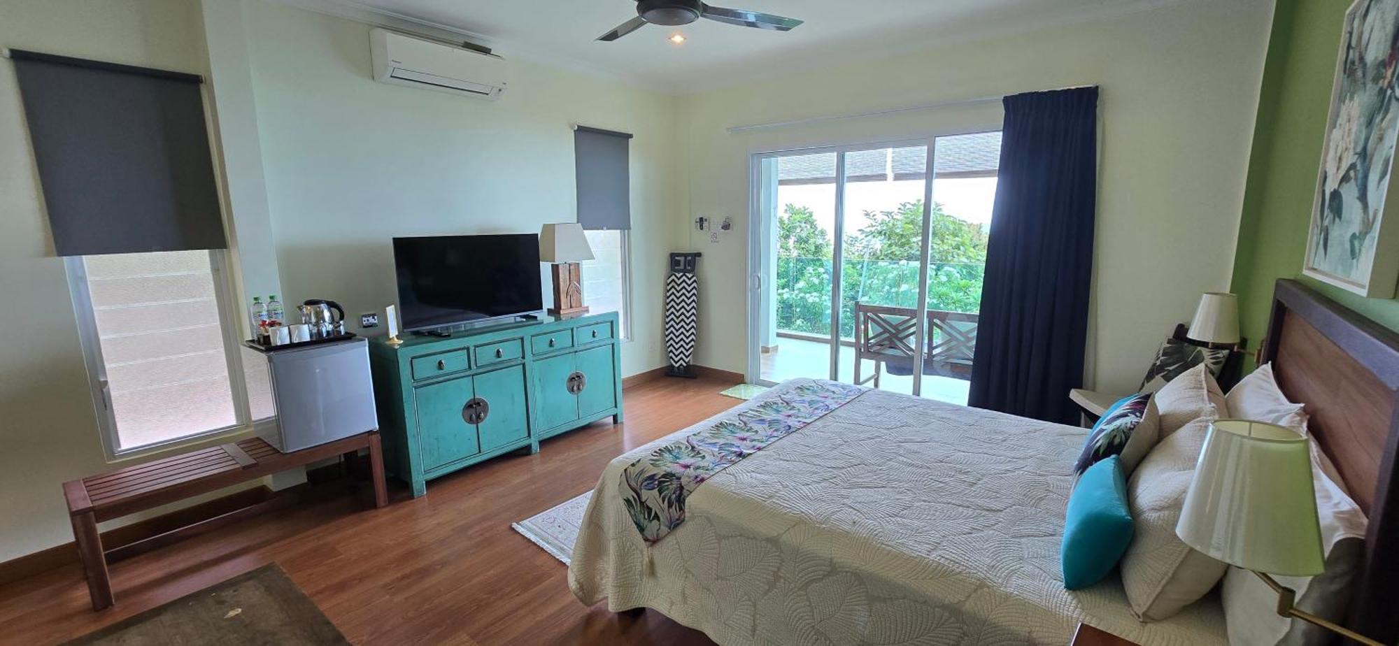 Veranda Nautica กัวห์ ภายนอก รูปภาพ